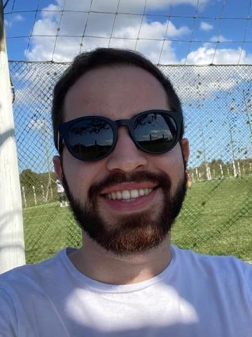 Christian Queiroz Cuchava